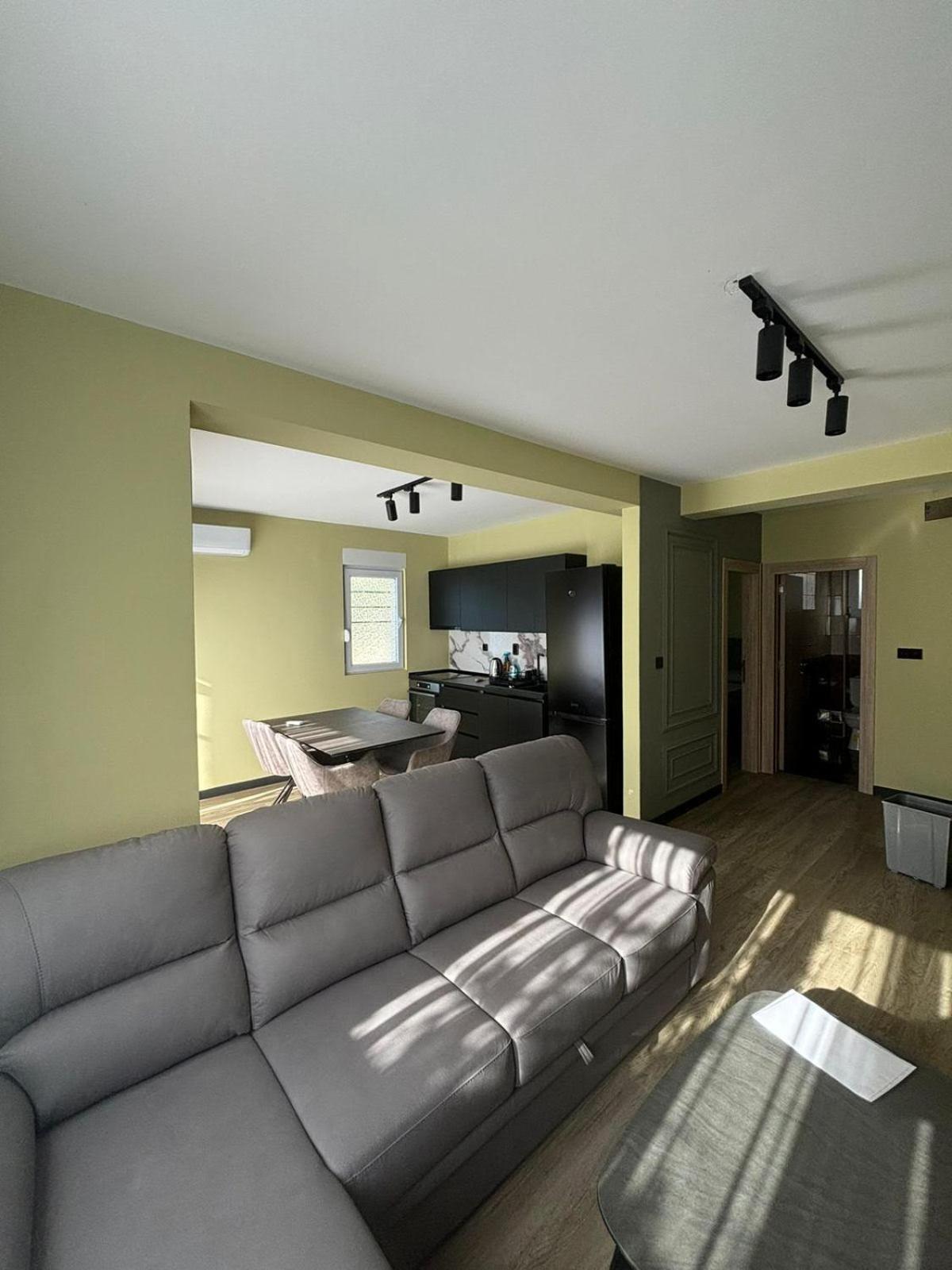 Apartments Luka Котор Екстер'єр фото