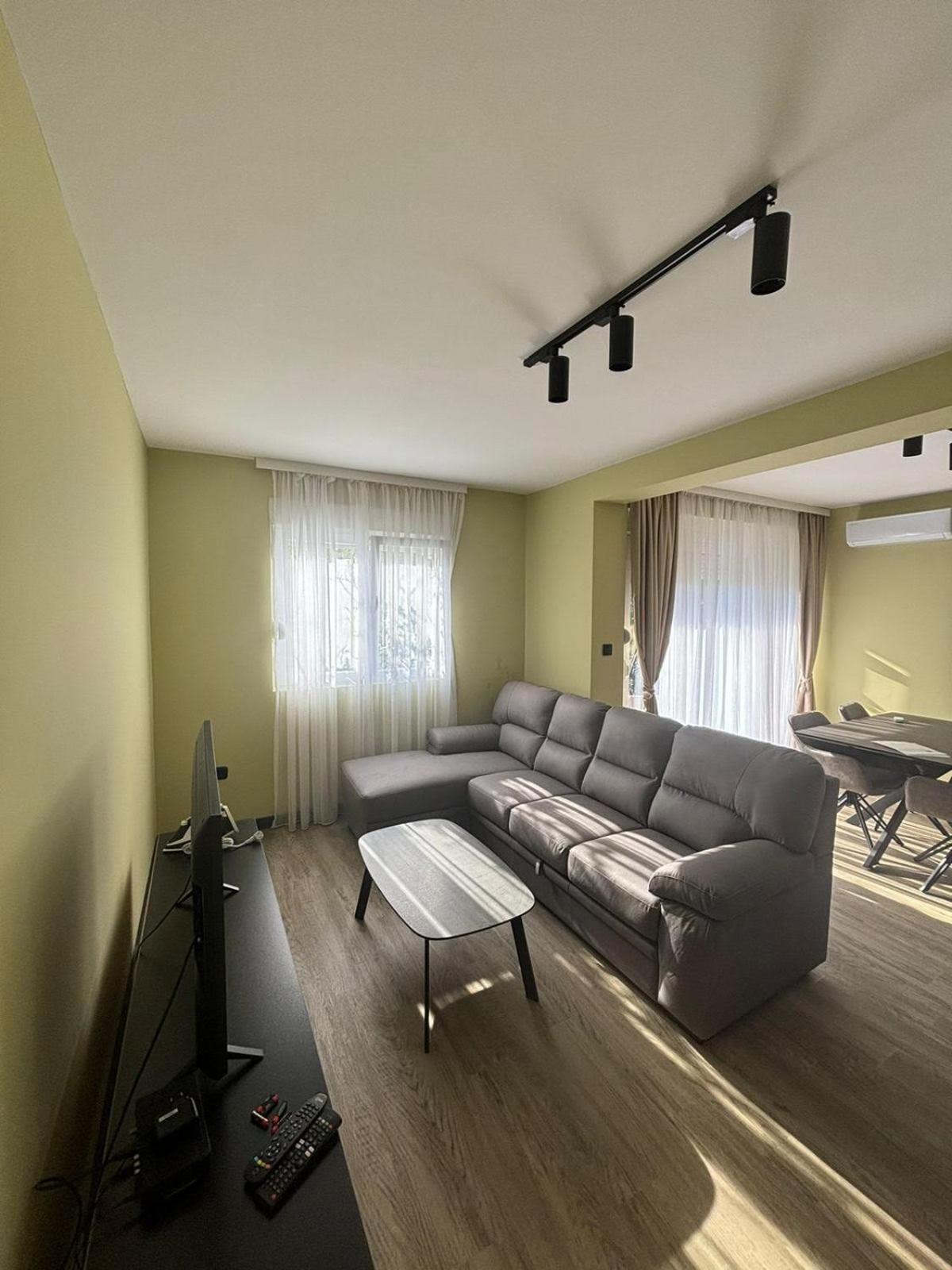 Apartments Luka Котор Екстер'єр фото